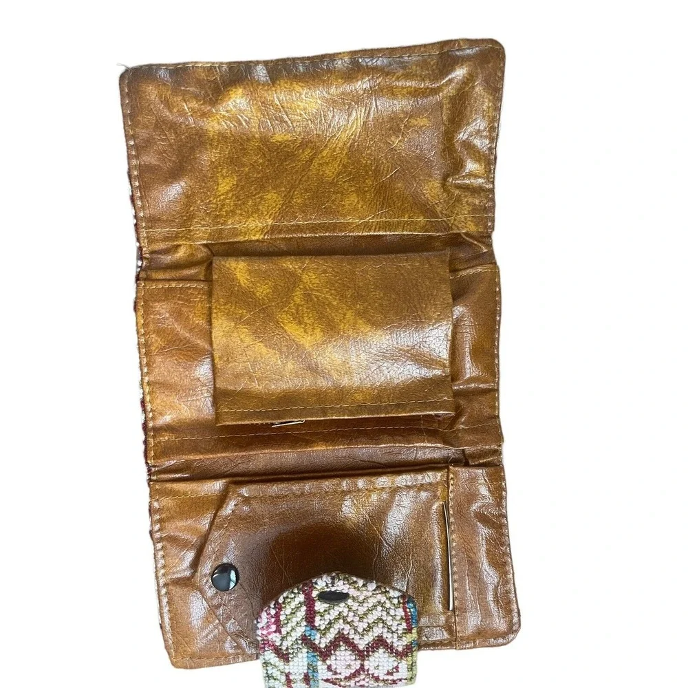 Vtg‎ MCM 70's Floral Tapestry Tri-fold Ladies Wallet Clutch Boho Vinyl